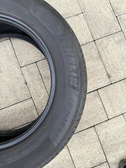 Predám michelin primacy 4 215/60 r16 - 2