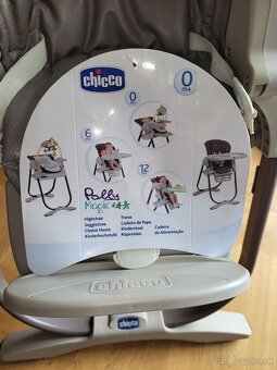 Stolicka na krmenie Chicco - 2