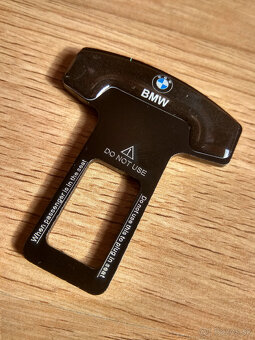 pracky bezpečnostných pásov s BMW logom - 2