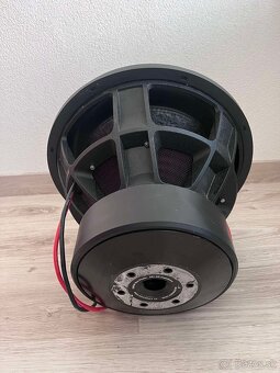 Subwoofer - 2