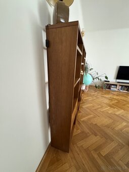 Predám knižnicu/regál - masívne drevo - 2