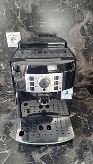 Automaticky kavovar De Longhi Magnifica S - 2