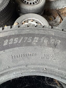 Michelin Agilis 225/75 R16 CP 6ks 2016 - 2