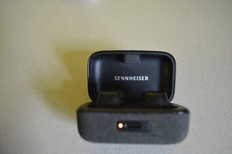 predam bezdrotove sluchadla Sennheiser - 2