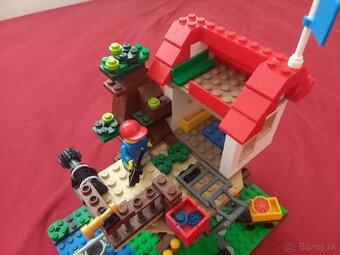 LEGO Creator 3in1 Treehouse - 2