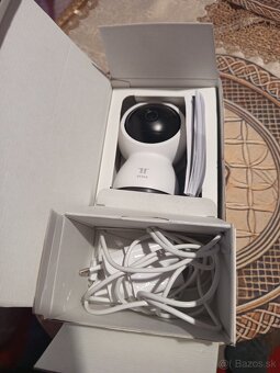 Tesla vnútorná kamera - 2