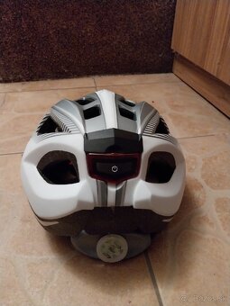 Prilba Crivit na bicykel - 2