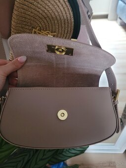 Znackova kabelka - 2