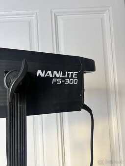 Štúdiové svetlo ninelite - 2