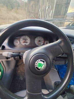 Škoda Felicia bez tp ŠPZ - 2