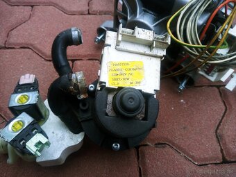 Predám ND Elektrolux EWT 10120W - 2