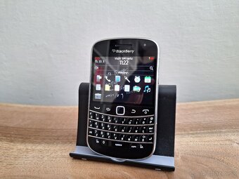 Blackberry Bold 9900 - 2