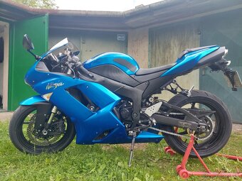 Kawasaki Ninja ZX-6R - 2
