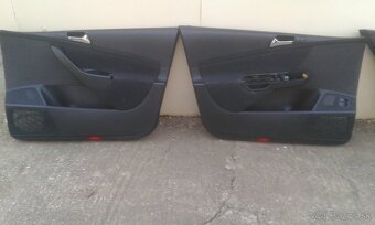 VW Passat B6-Tapacire dveri - 2