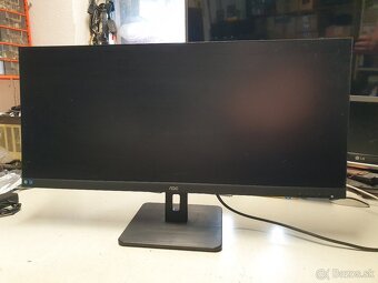 34"  monitor  na  diely - 2