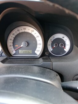 Kia ceed sw 1,6 benzín - 2