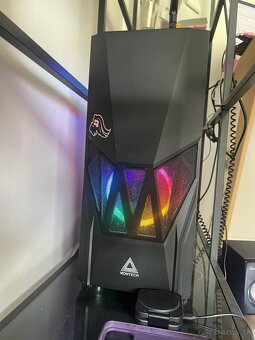 Predam stavany PC - grafika nvidia gforce gtx 1050 - 2