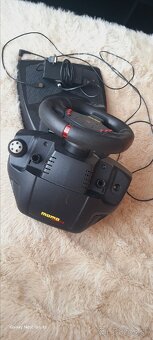 Logitech Momo racing USB na PC - 2