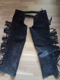 Westernove chapsy - 2