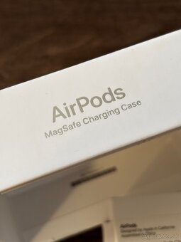 Apple AirPods 3 s MagSafe puzdrom. - 2