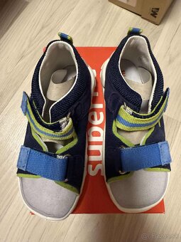 Superfit Nové nenosené sandale velkost 26 - 2