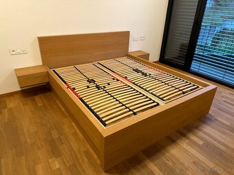 Drevená posteľ Brik 180x200 cm - 2