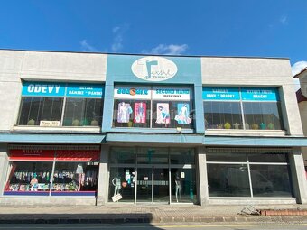 Na predaj veľká komerčná budova v centre Rimavskej Soboty - 2