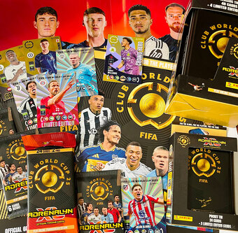 Fotbalové karty Club World Cup 2025 - Albumy,balíčky,boxy... - 2