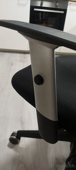 Kancelárska stolička - 2