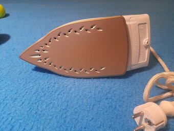 Žehlička Philips GC1815 - 2