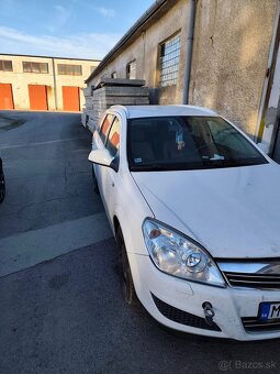 Opel Astra combi - 2