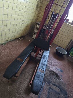 Vysokozdvižný paletový vozík -mechanický - 2