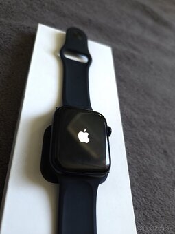 Apple Watch SE Gen 2 - 2