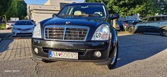 Ssangyong Rexton RX270XVT - 2