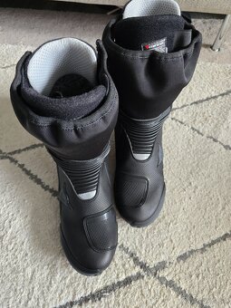 Predám nové moto topánky Dainese Axial D1 Goretex - 2