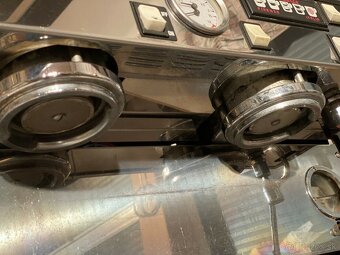 La Marzocco FB 2 Skupiny Espressomachine - 2