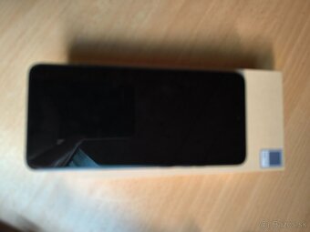 PREDAM MOTOROLA MOTO EDGE 50 NEO CIERNY - 2