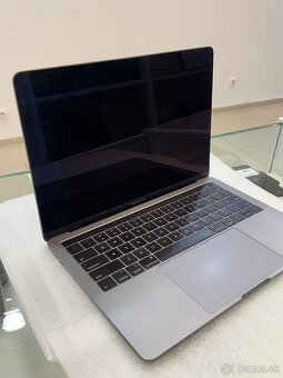 ZÁRUKA | Macbook Pro 2019 - 2