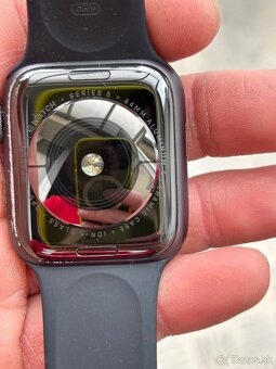 Apple Watch 5 44mm - 2