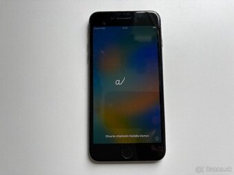 iPhone 8 Plus 256GB Space Gray - 2