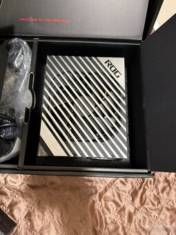 ASUS ROG THOR 1200W Platinum II - 2