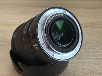 Nikon Nikkor Z 24-70 f4 S - 2