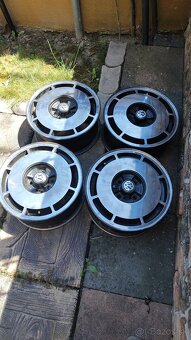 Dobové disky Intra 4x100 R14 6J - 2