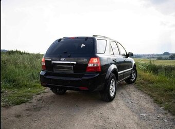 Kia Sorento 2.5 CRDi 4x4 AT - 2