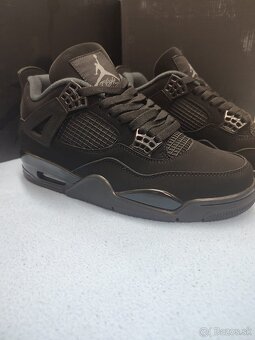 Air Jordan 4 Retro Black Cat - 2