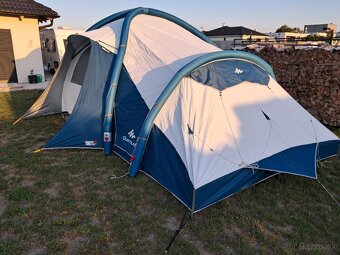 QUECHUA Air Seconds 8.4 Fresh&Black (8 osôb) - 2