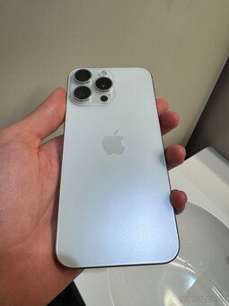 VYMENÍM/PREDÁM iPhone 15 PRO MAX 256GB BIELY 88% BATÉRIA - 2