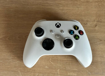 Xbox Series S (ešte v záruke) - 2