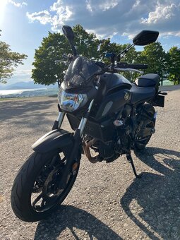 Yamaha MT 07 - 2