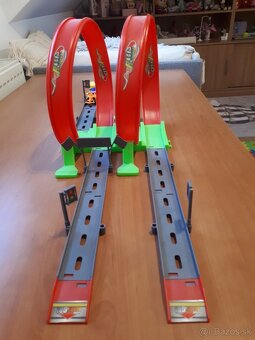 Pretekárska autodráha - 2